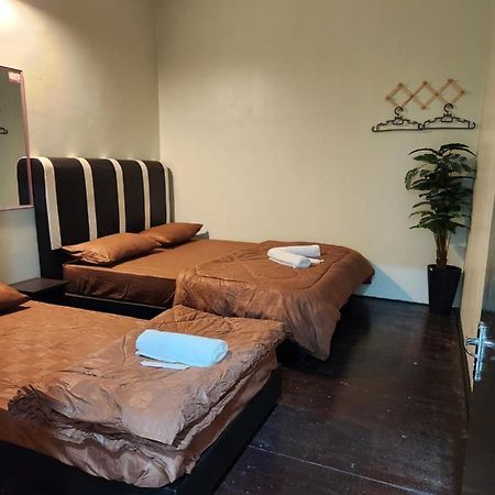 Sun Star Home By Ipoh Maju Stay Bagian luar foto